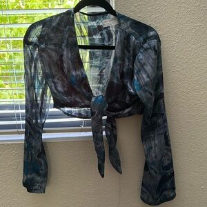 URBAN OUTFITTERS cropped tie top sz small